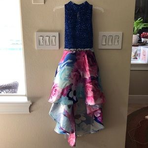 Beautiful girls special occasion dress!!